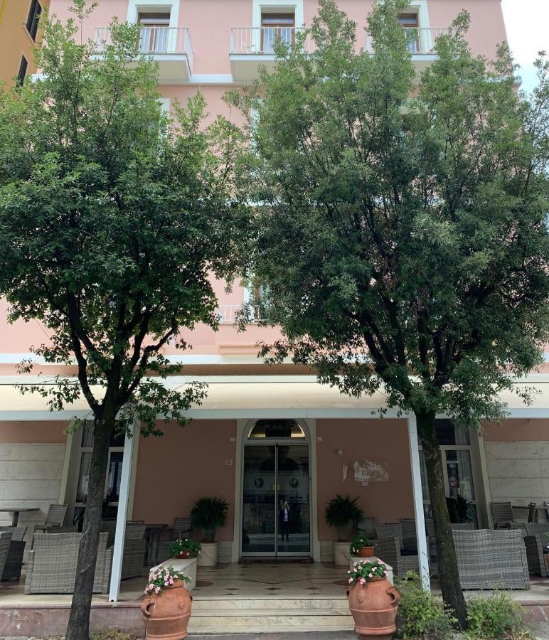 Hotel Biondi Montecatini Terme Extérieur photo