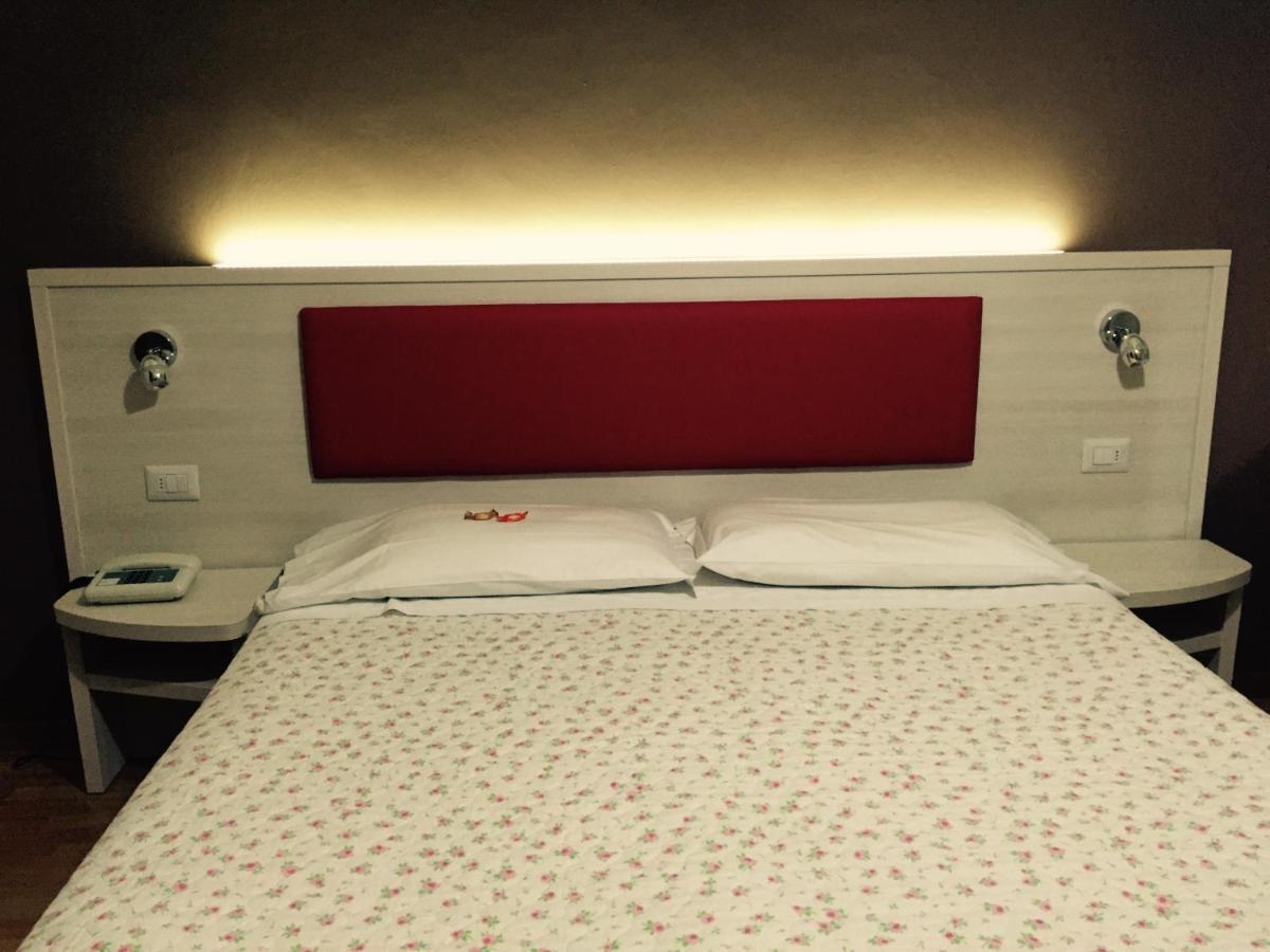 Hotel Biondi Montecatini Terme Chambre photo